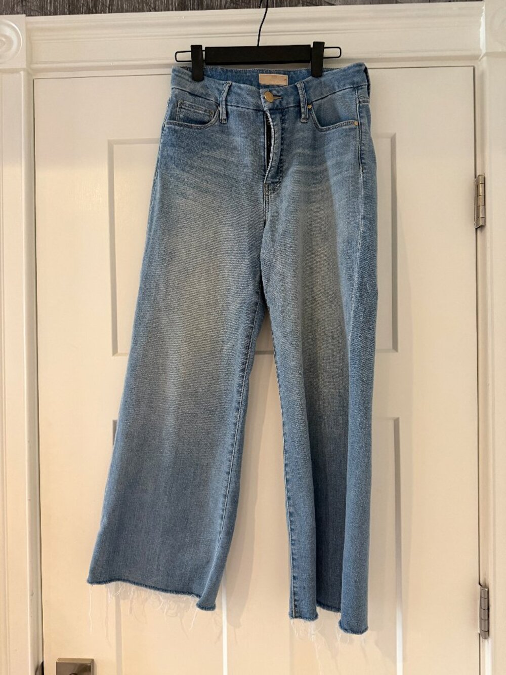 Kut from the Kloth Light Wash High Rise Raw Hem Wide Leg Cropped Jeans Size 0